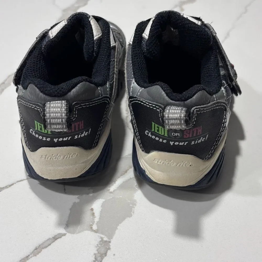 Stride Rite Toddler Boys StarWars Metallic Silver Black Lite up Sneakers 12.5